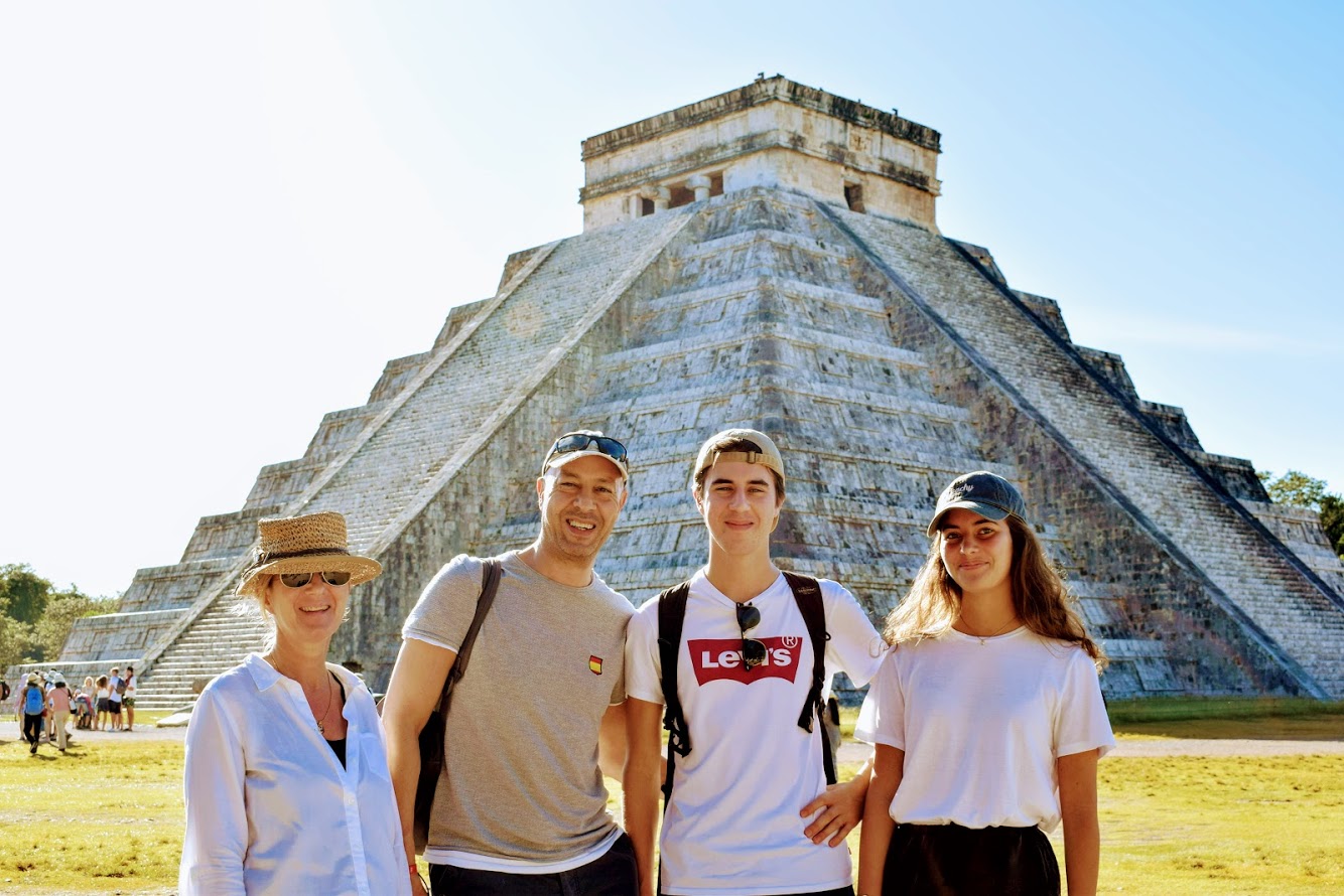 Chichen-itza Private Tour -Carey Tours Tulum & Playa del Carmen