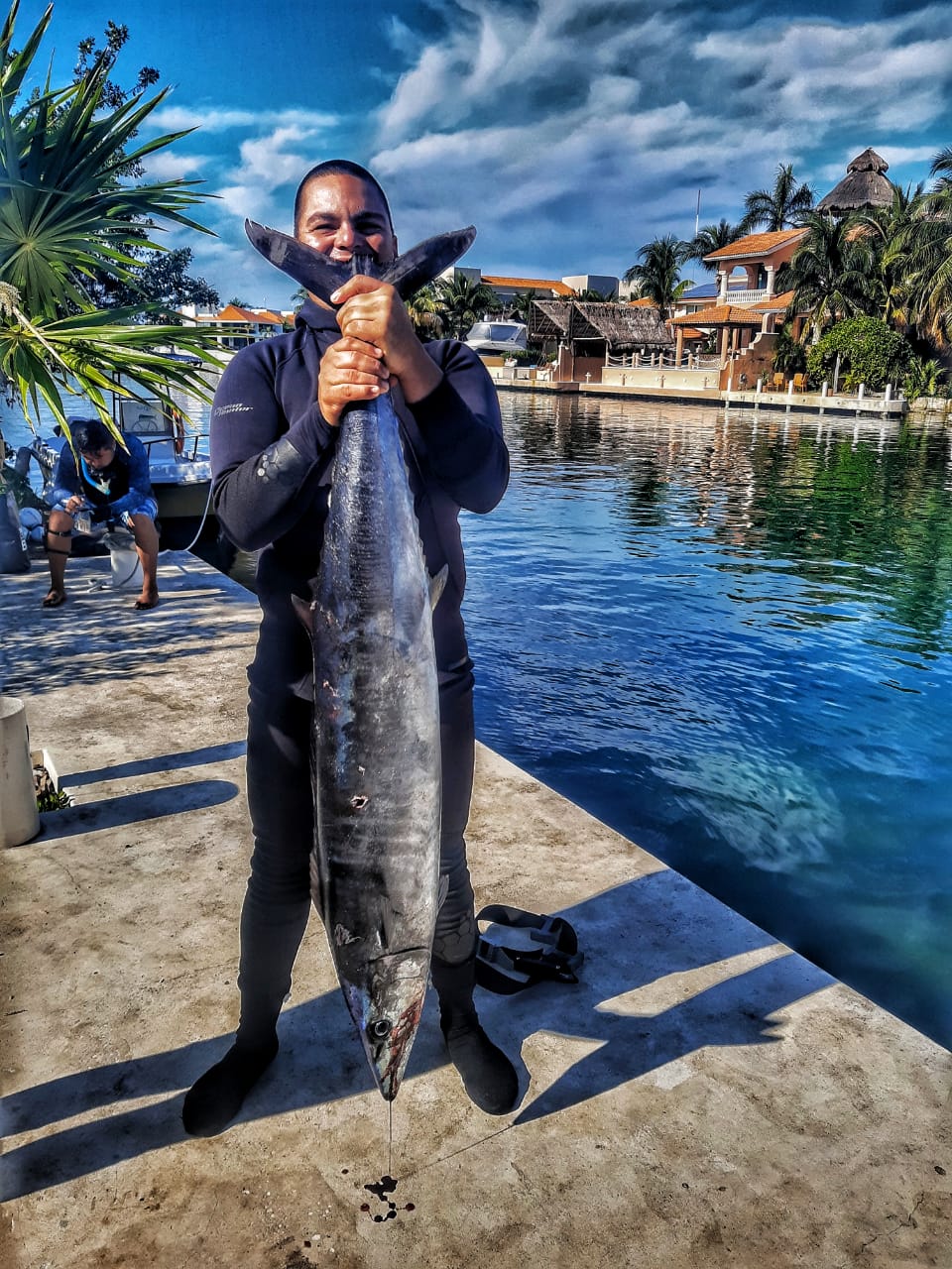 Catch wahoo spearfishing private trip